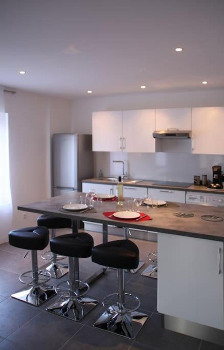 Appart Dans Maison 2 Km De La Plage Villeneuve-Loubet Exteriör bild